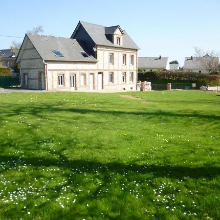 Caux Apartmán *